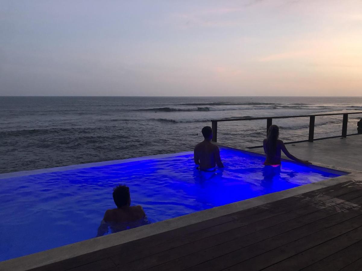 Laola Surf Camp El Sunzal Hotel ลาลิแบร์ตัด ภายนอก รูปภาพ